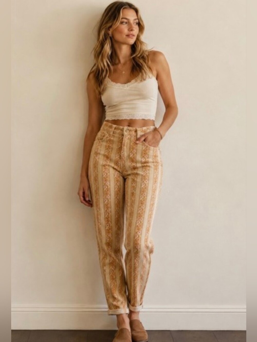 BDG High-Rise in Corduroy